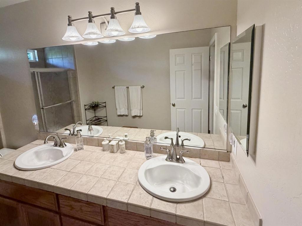 524 Rosvall Dr Drive Property Photo 50