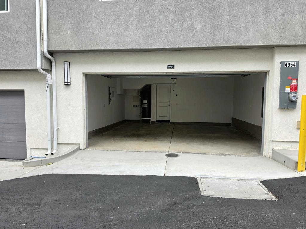 4954 Ocean View Boulevard Property Photo 27