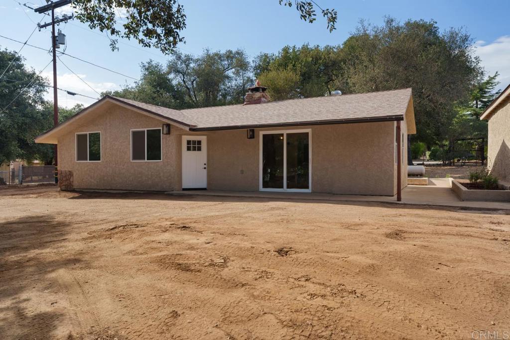 27544 Old Highway 80 Property Photo 14