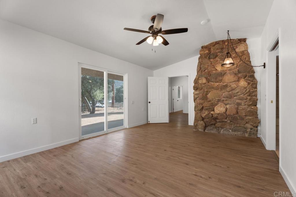 27544 Old Highway 80 Property Photo 33