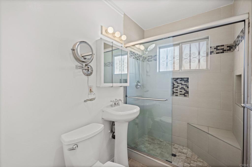 3813 15 Birch Street Property Photo 25