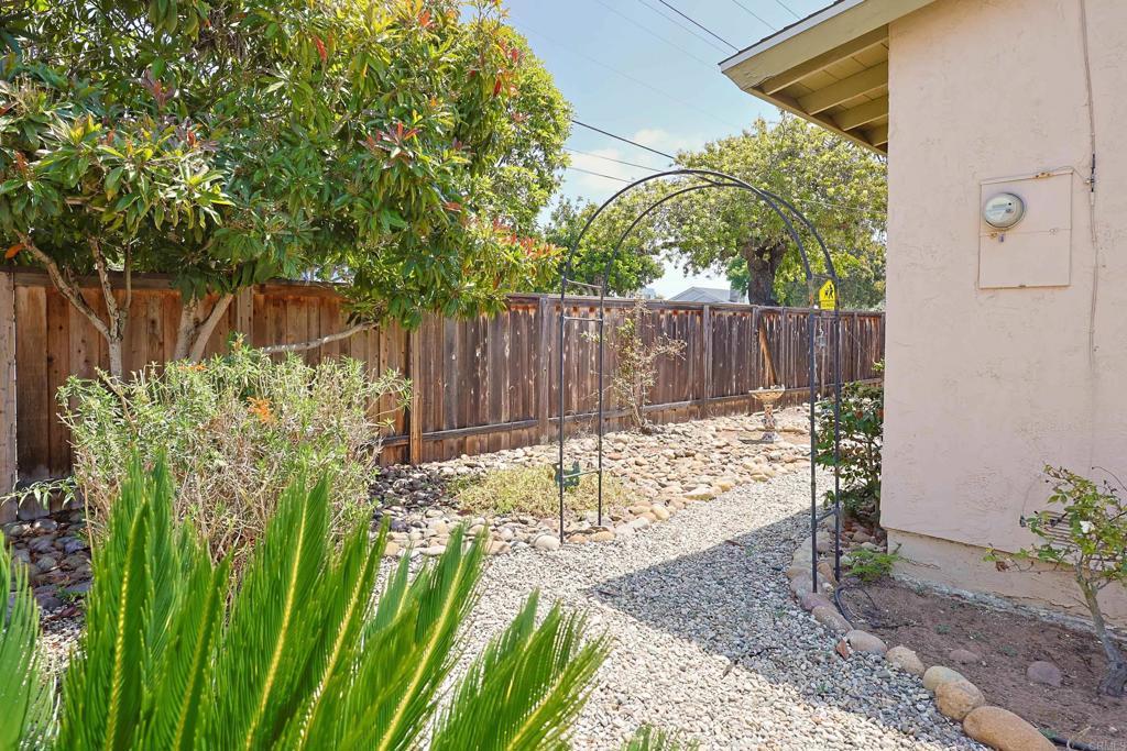 610 Country Club Property Photo 59