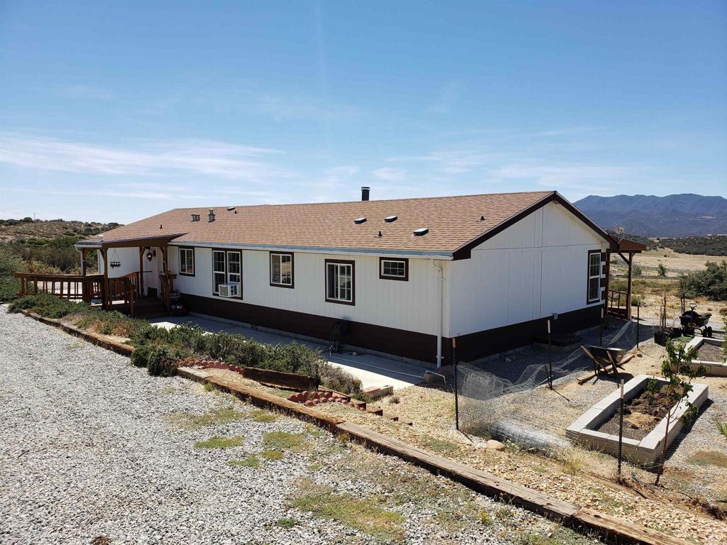 42825 Sweetbush Lane Property Photo 3