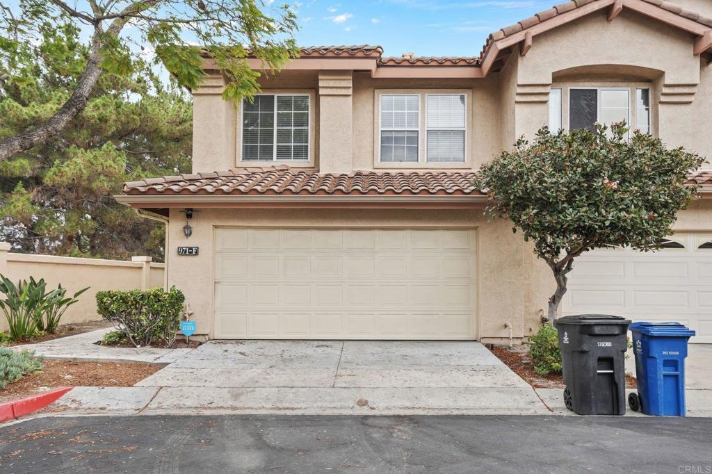 971 Somerset Ct. F Property Photo 1