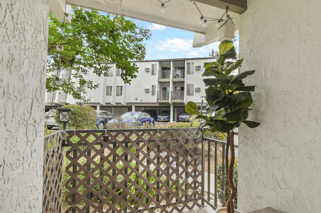 7504 Parkway Dr 100 Property Photo 14