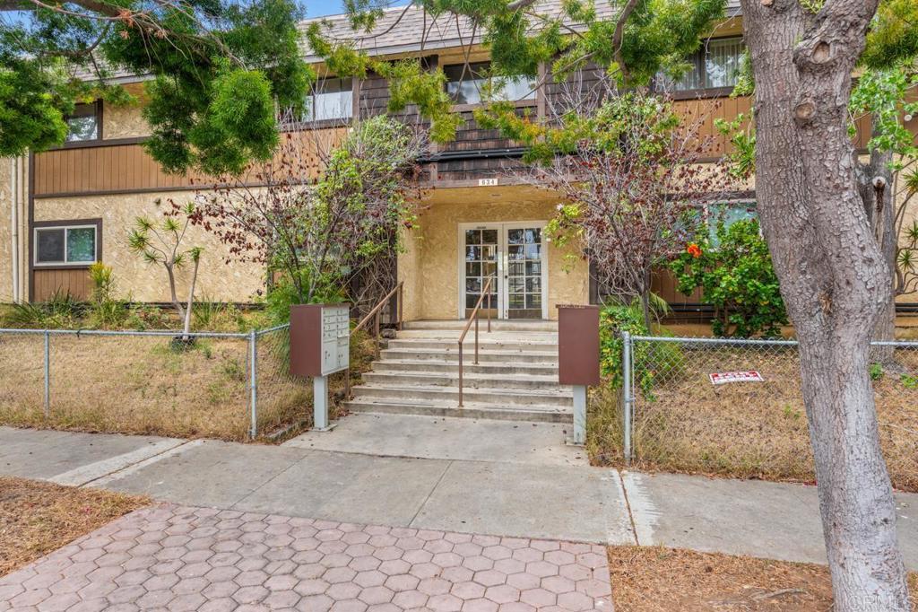 634 8 Th St Apt 4 Property Photo 9