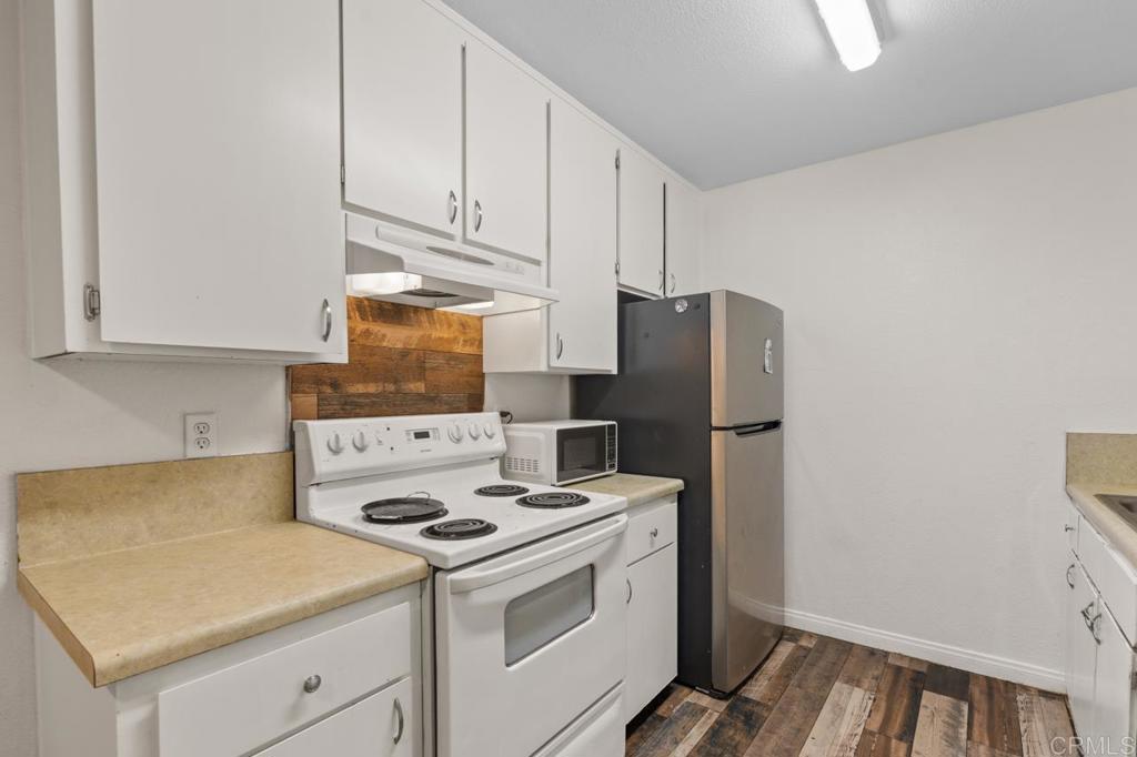 634 8 Th St Apt 4 Property Photo 19