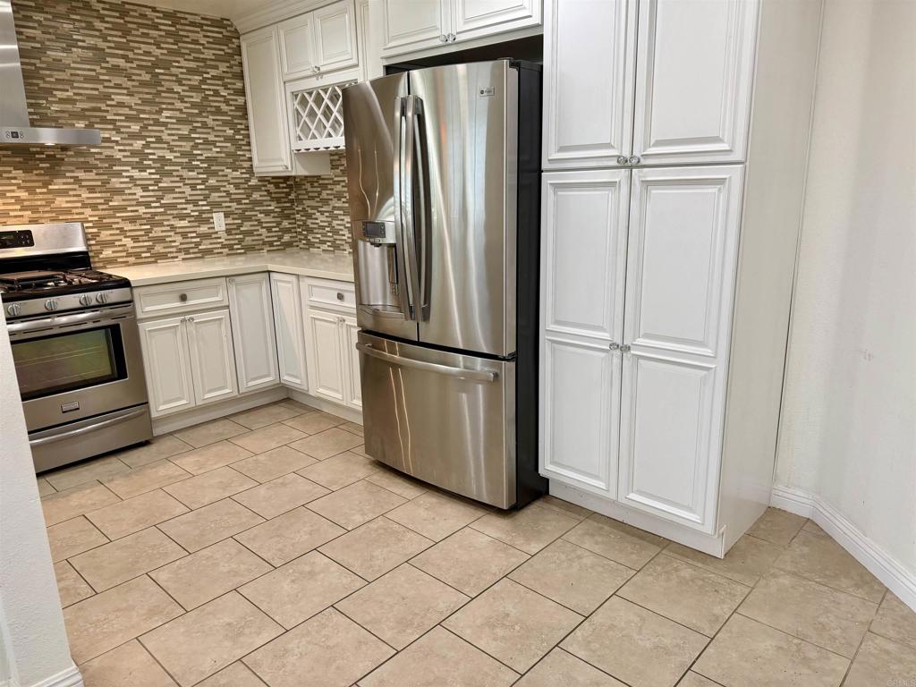 2712 S Montego Unit B Property Photo 20