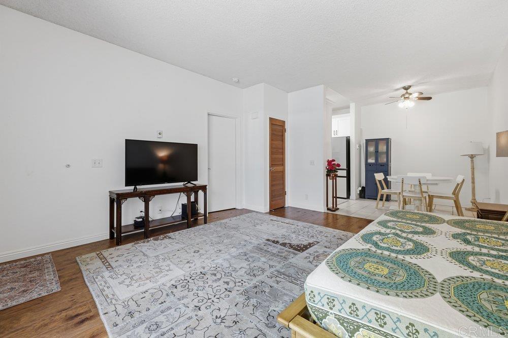 8310 Regents Road 1e Property Photo 14