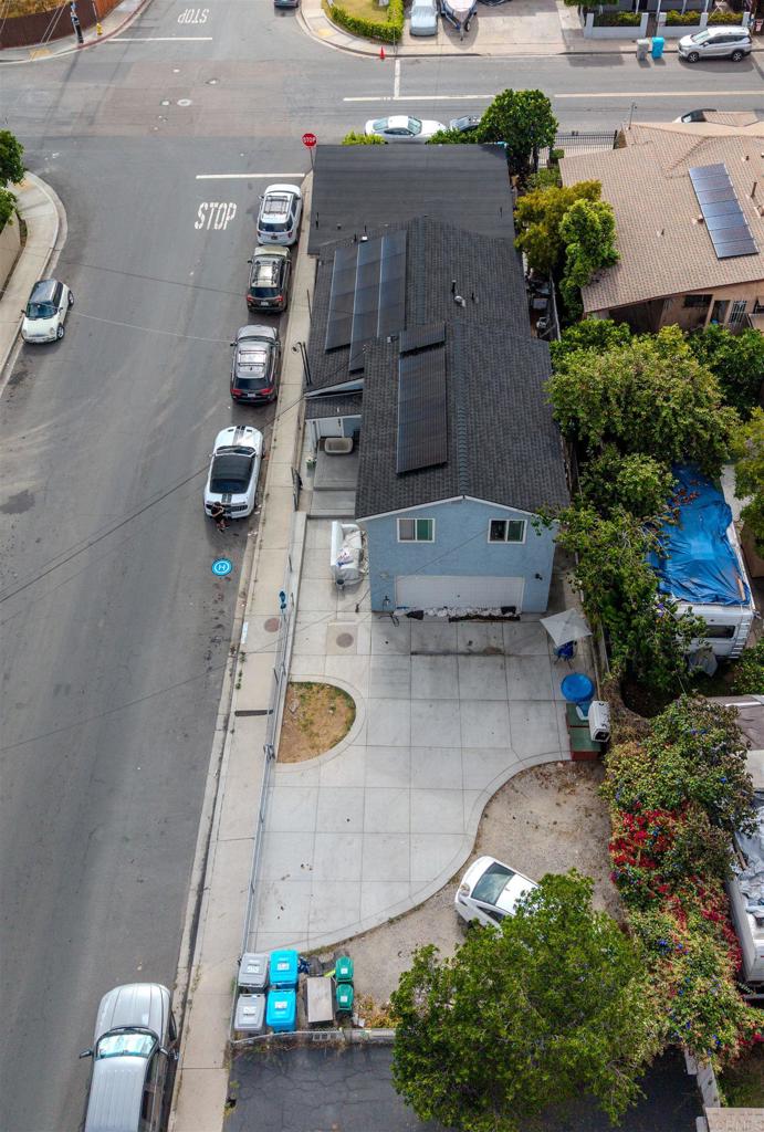 306 Averil Rd A, B. & C Property Photo 1