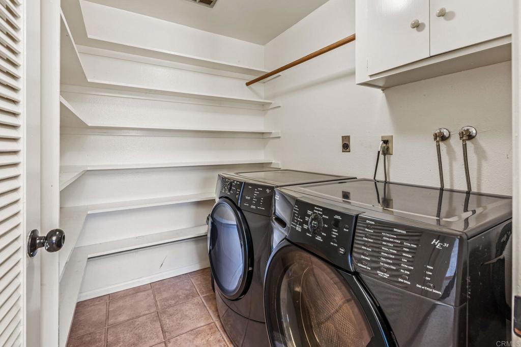 5225 Mount Alifan Drive Property Photo 16