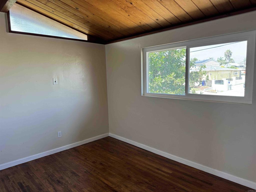 1002 04 Hanover Street Property Photo 15
