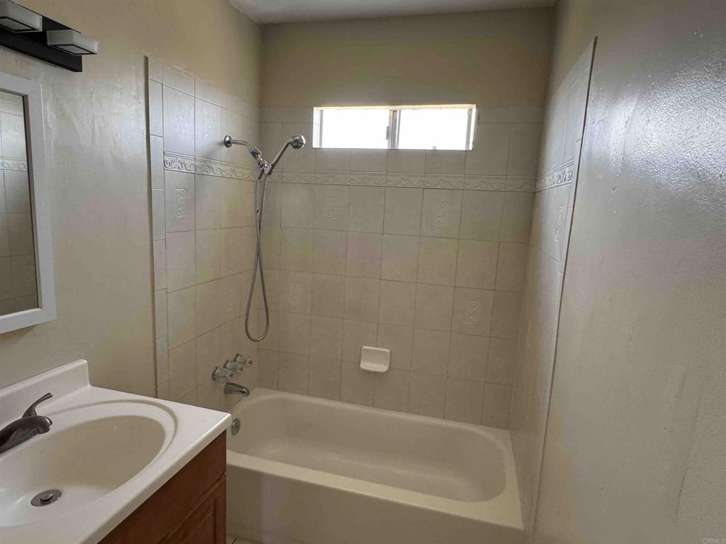 1002 04 Hanover Street Property Photo 22