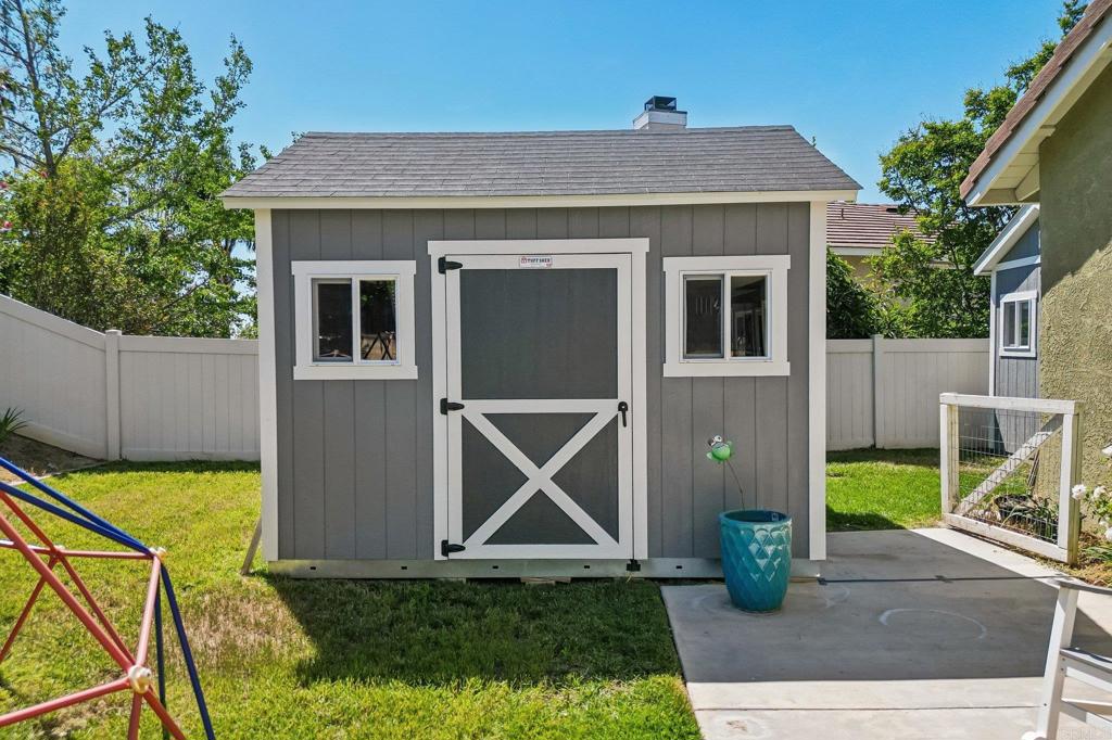 1602 Tonia Court Property Photo 33