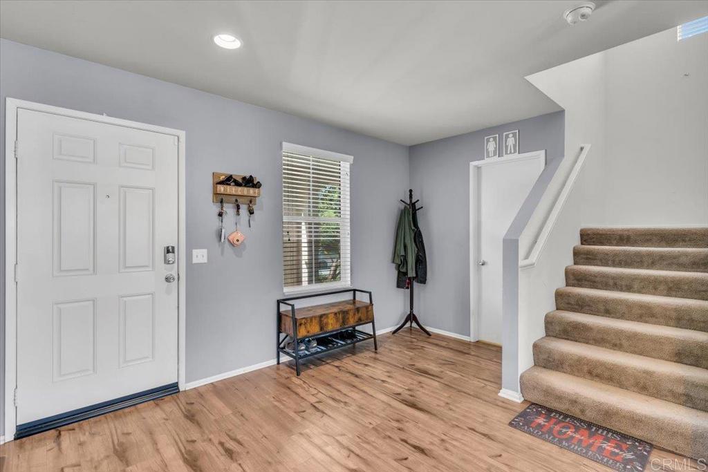 14361 Pioneer Way Property Photo 10