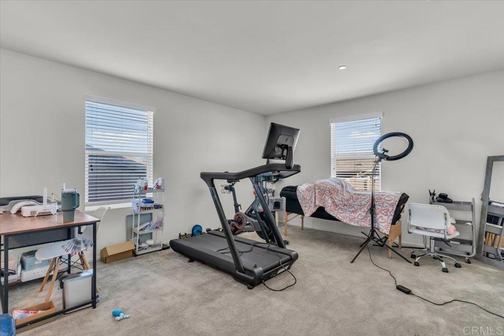14361 Pioneer Way Property Photo 12