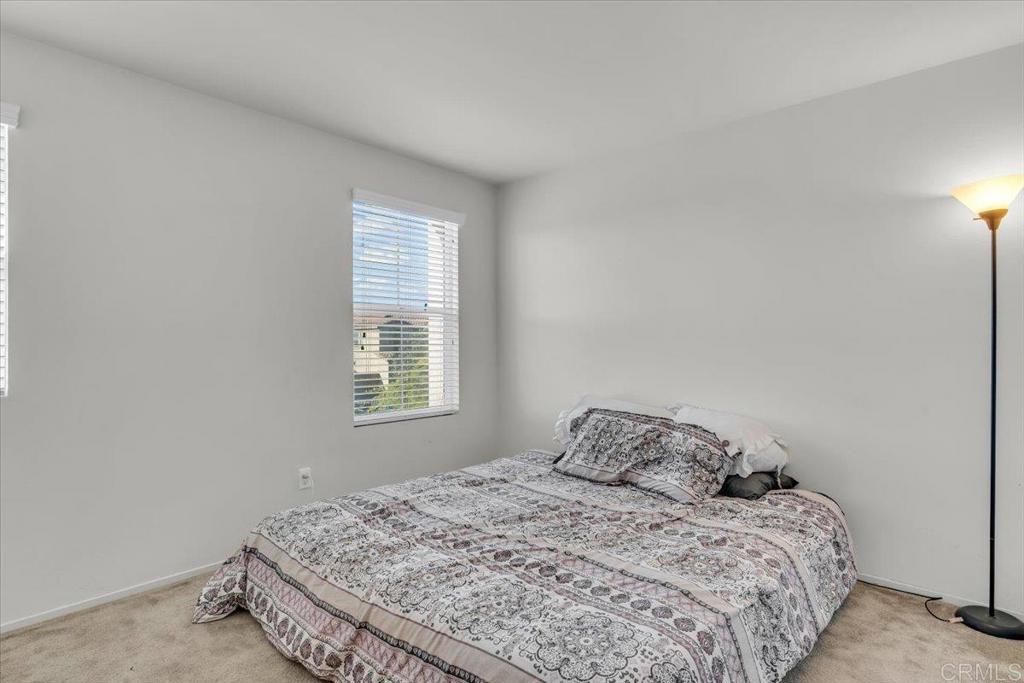 14361 Pioneer Way Property Photo 16