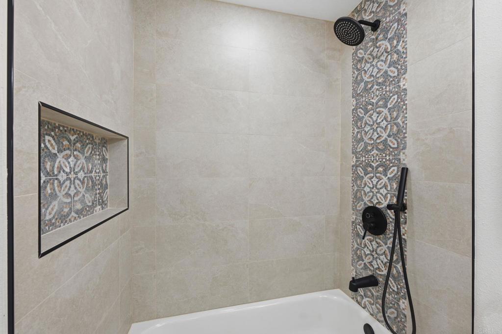 17633 Corte Potosi Property Photo 34
