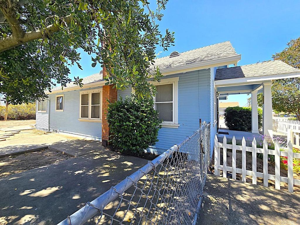 1144 D Street Property Photo 5