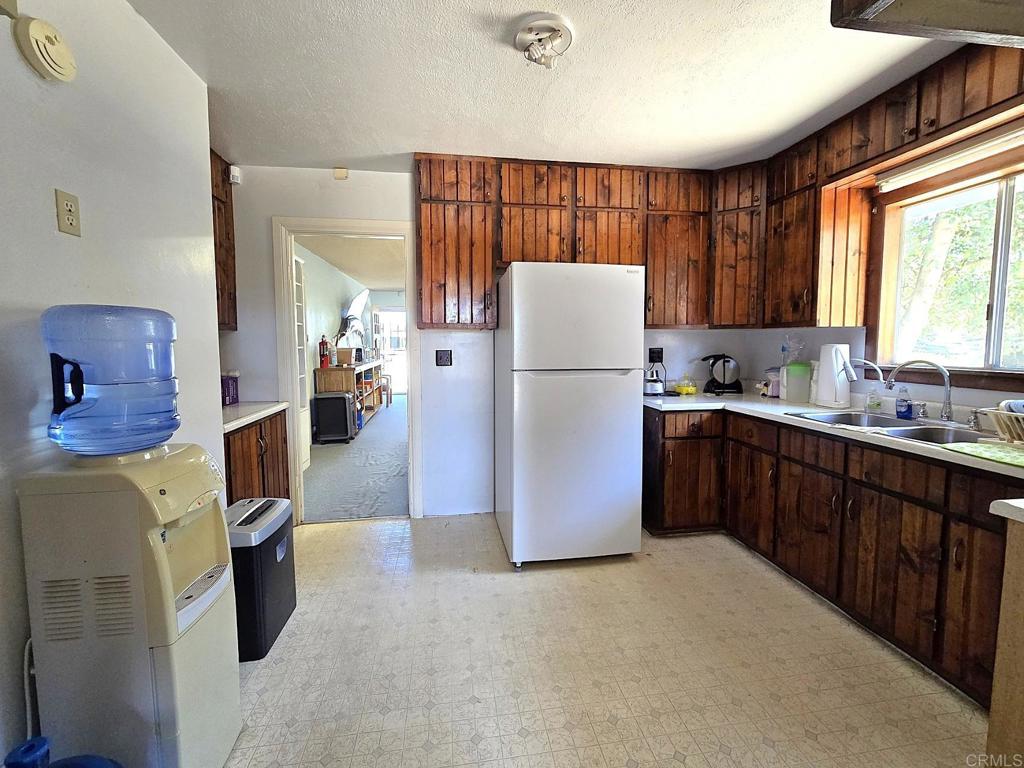 1144 D Street Property Photo 15