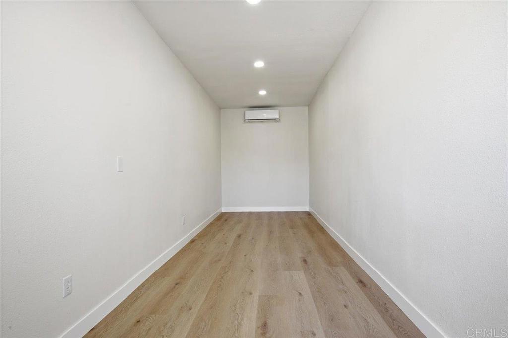 7331 North Ave Property Photo 6