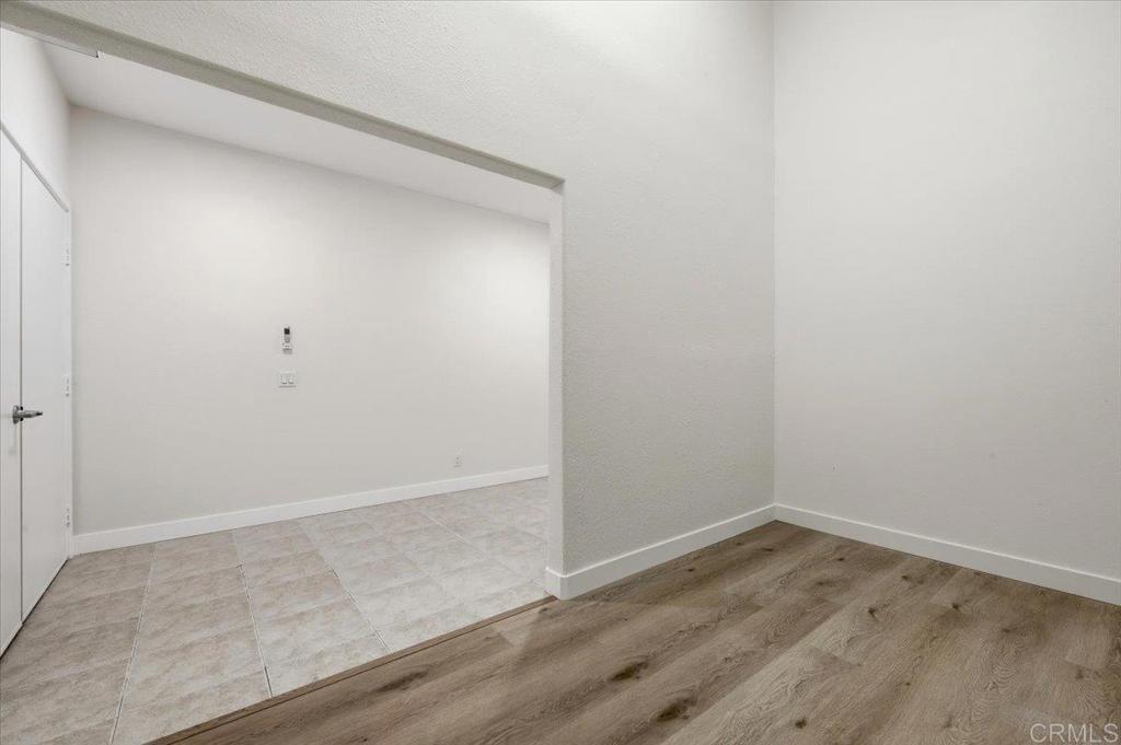 7331 North Ave Property Photo 9