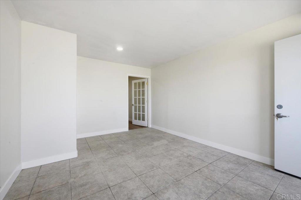 7331 North Ave Property Photo 21