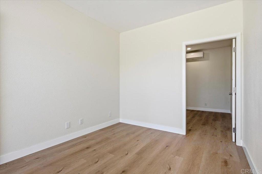 7331 North Ave Property Photo 28