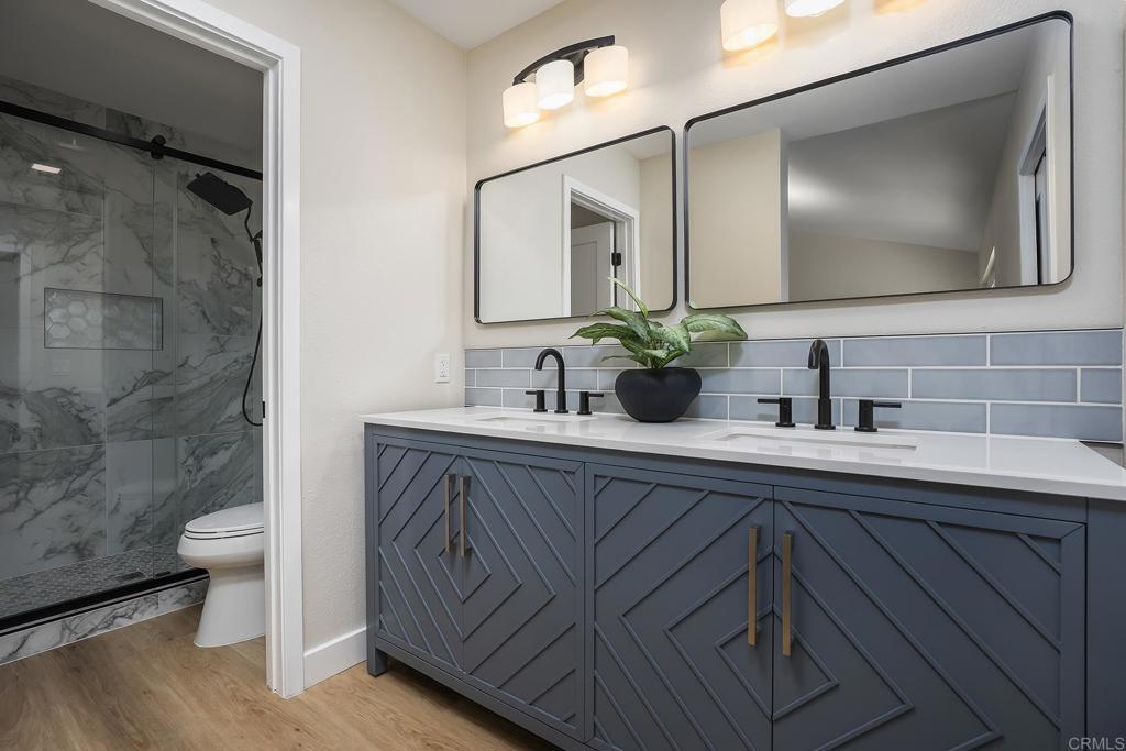 10717 Matinal Circle Property Photo 8