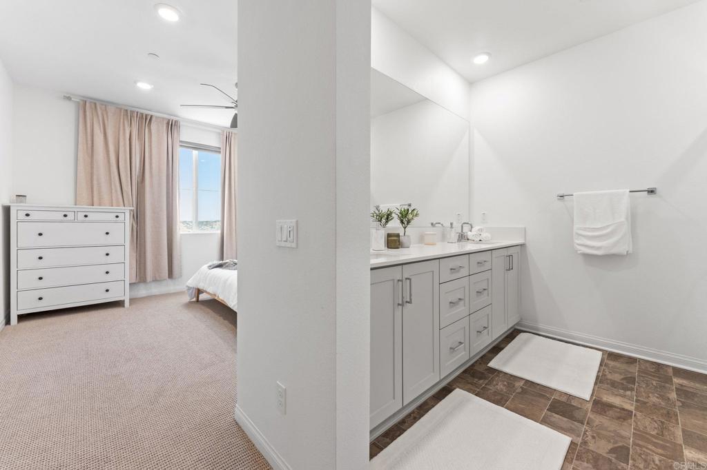 2110 Trevi Circle Property Photo 14