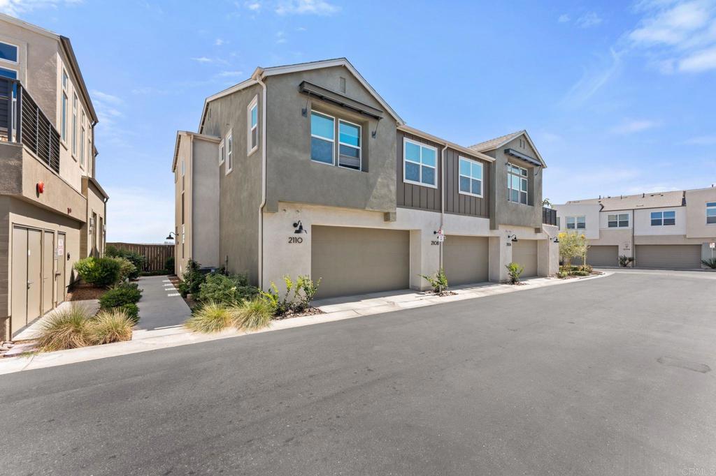 2110 Trevi Circle Property Photo 35