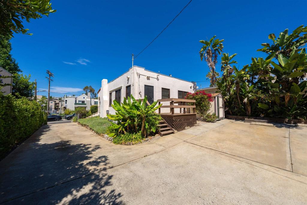 3727 Alabama Street Property Photo 16