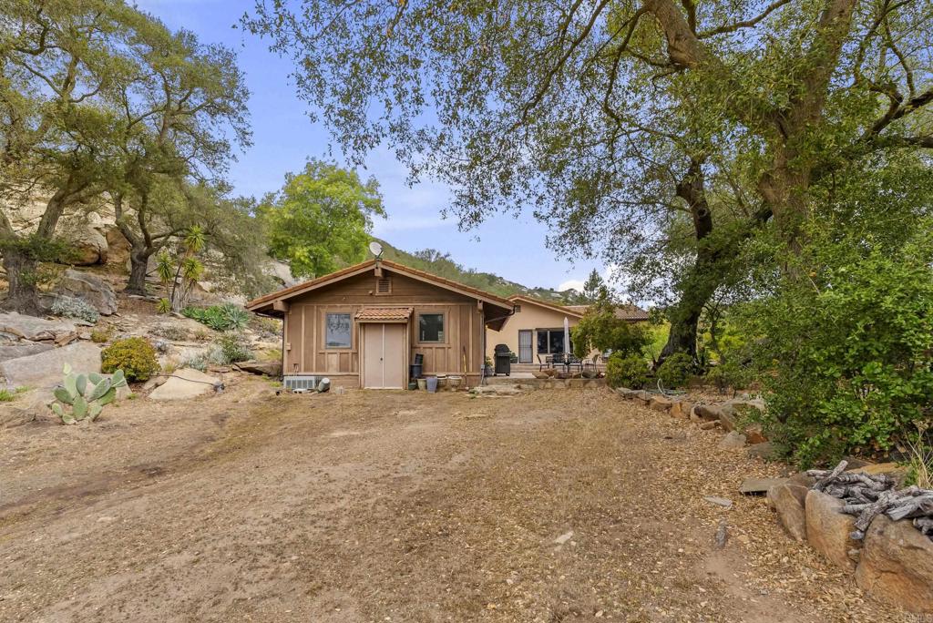 16108 16110 Old Guejito Grade Rd Road Property Photo 31