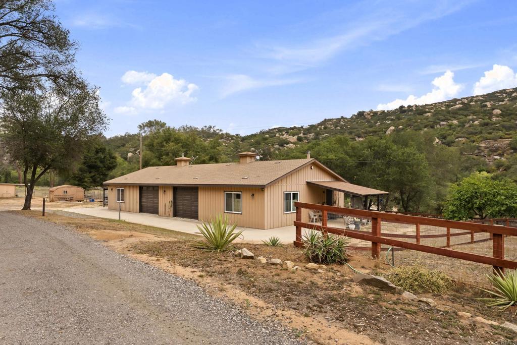 16108 16110 Old Guejito Grade Rd Road Property Photo 51
