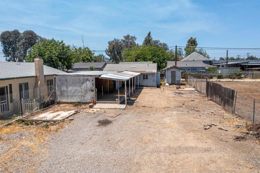 919 D Street Property Photo 2