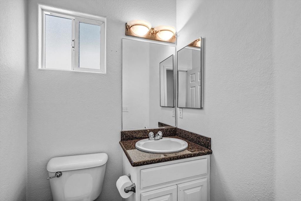 8772 Glen Vista Way Property Photo 17