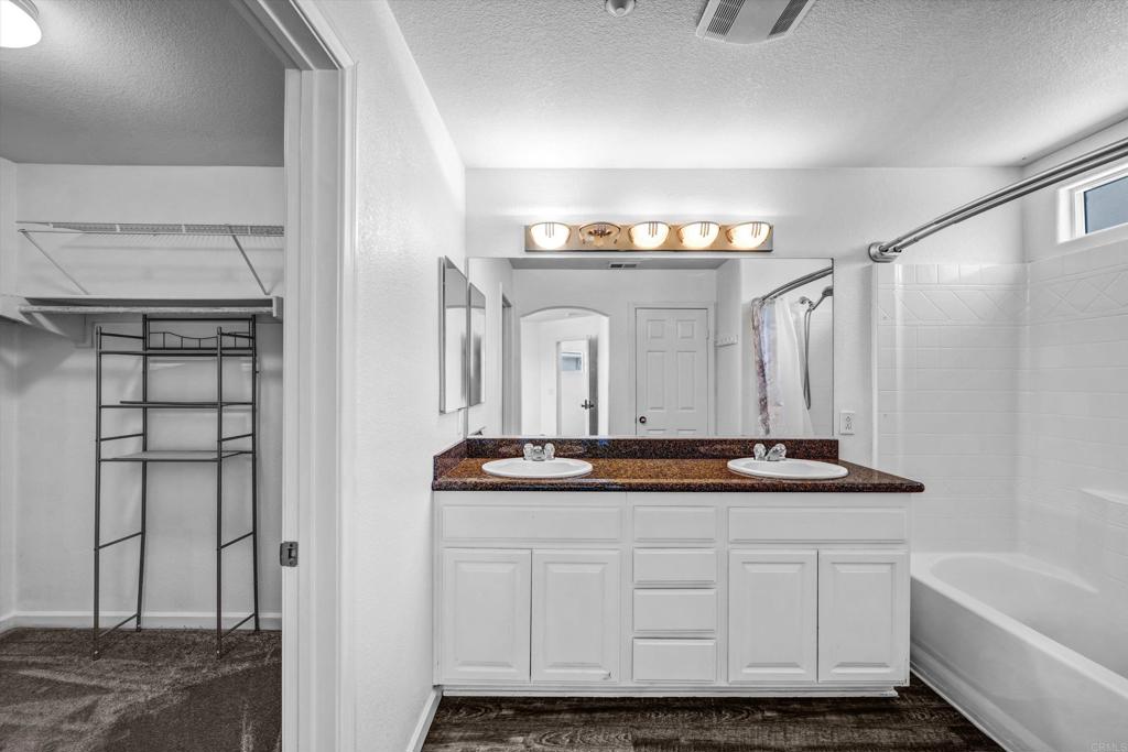 8772 Glen Vista Way Property Photo 26
