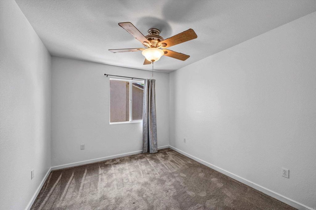 8772 Glen Vista Way Property Photo 29