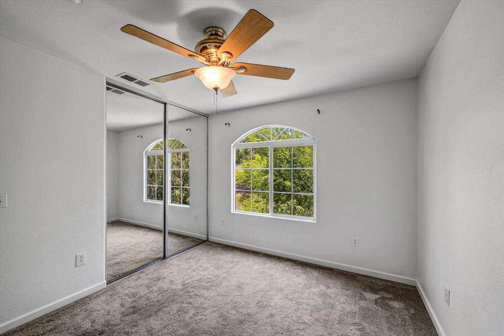 8772 Glen Vista Way Property Photo 32