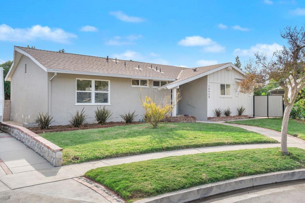 18438 Los Alimos St Property Photo 1
