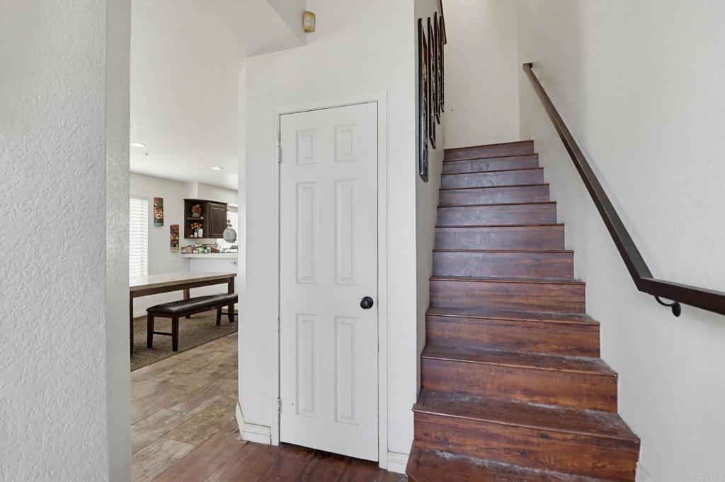 2698 Valencia Property Photo 11