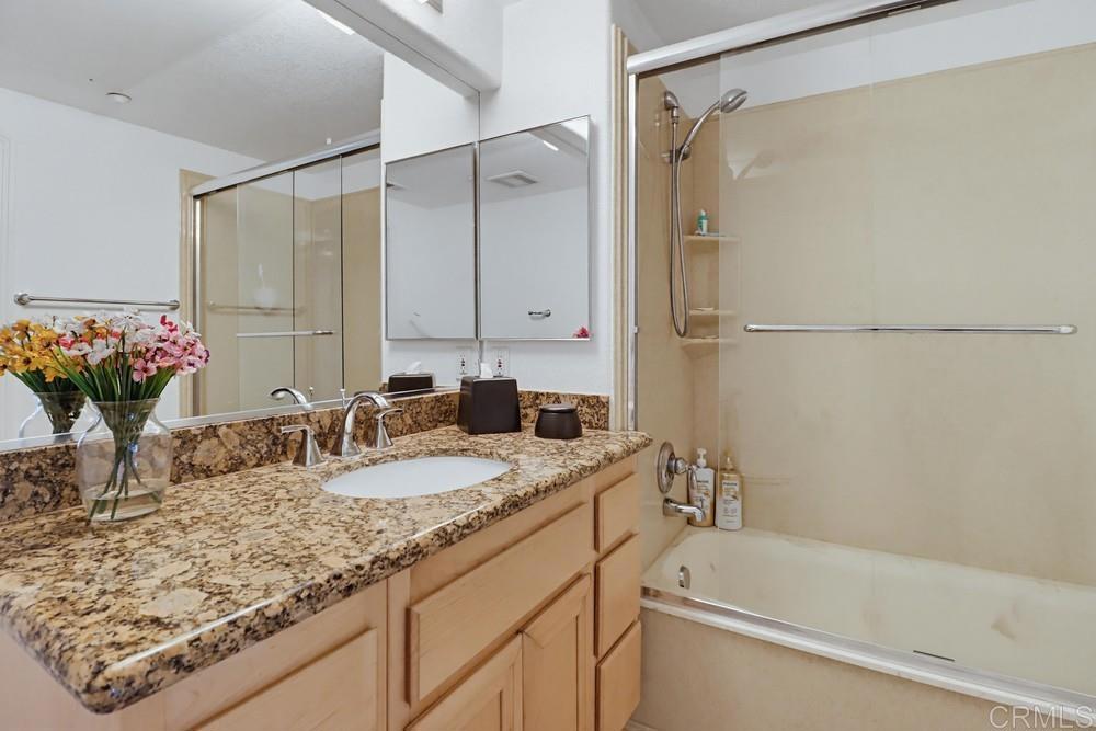 301 W G St 321 Property Photo 35