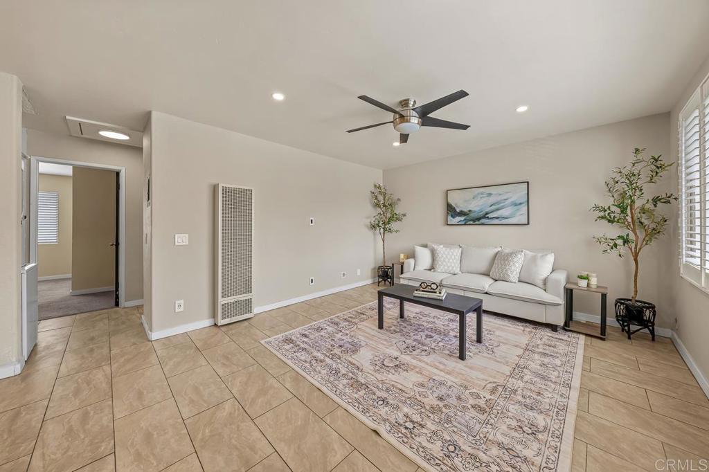 335 34th 9 Property Photo 4