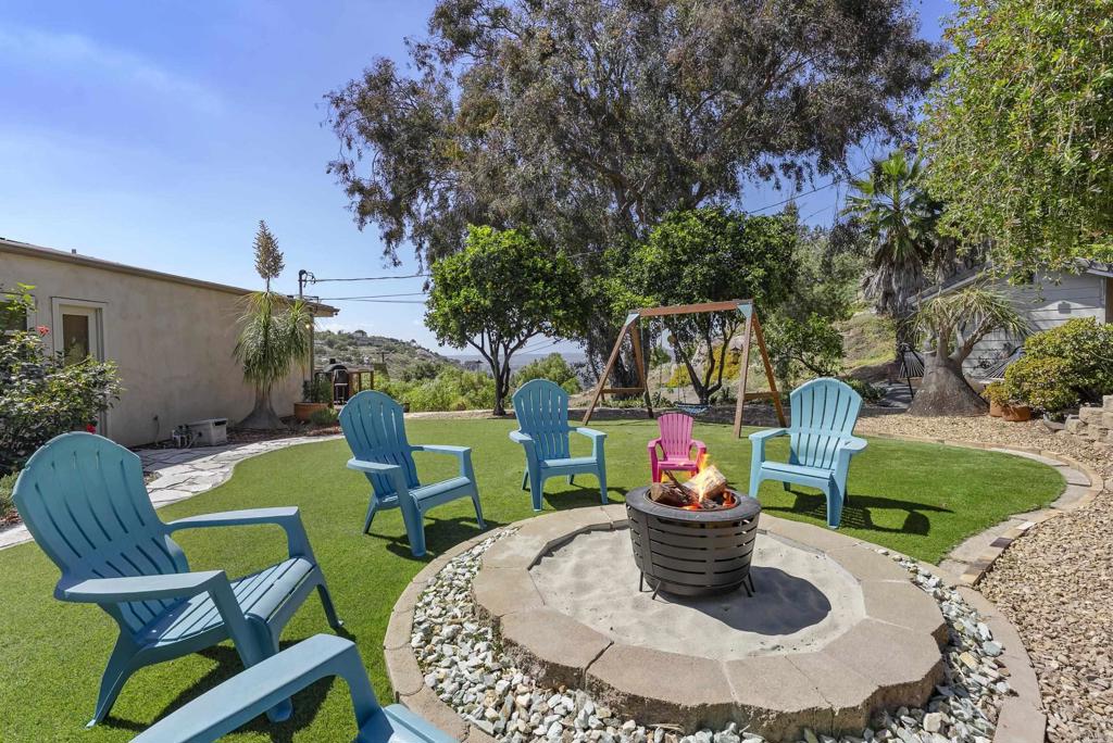1215 Vista Grande Road Property Photo 53