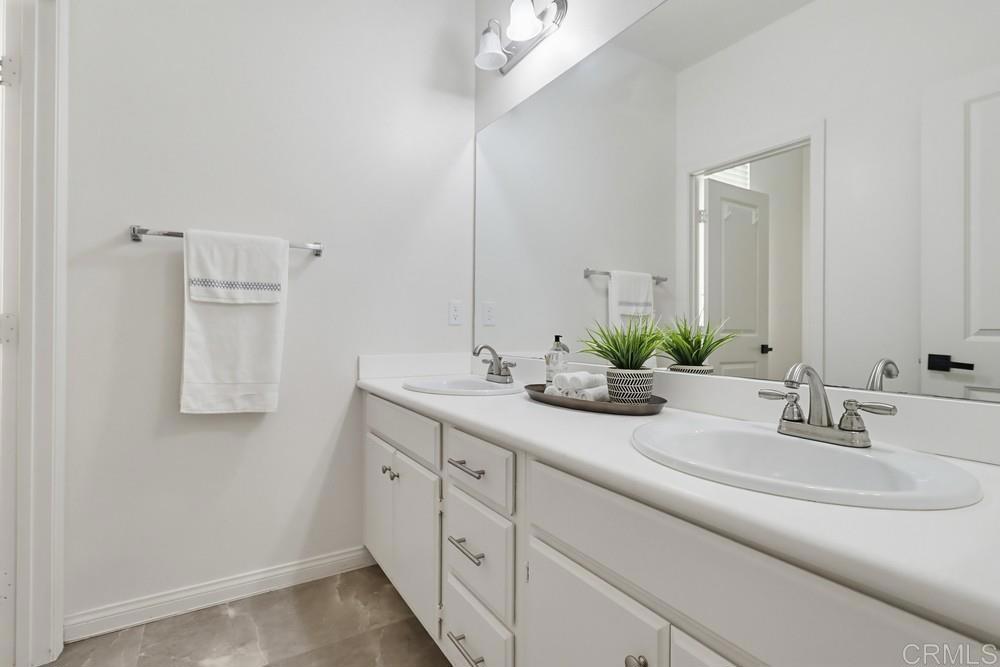 1720 Santa Ivy Ave Property Photo 26
