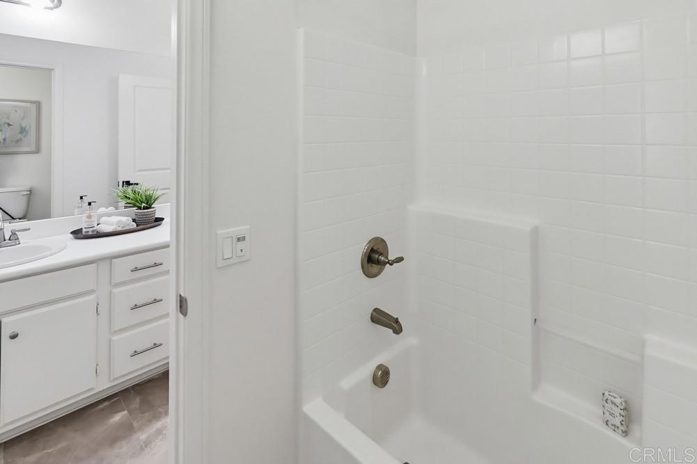 1720 Santa Ivy Ave Property Photo 27