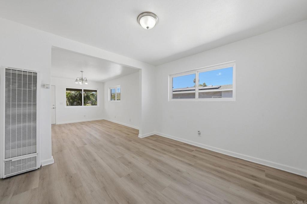 223 Zenith Street Property Photo 8