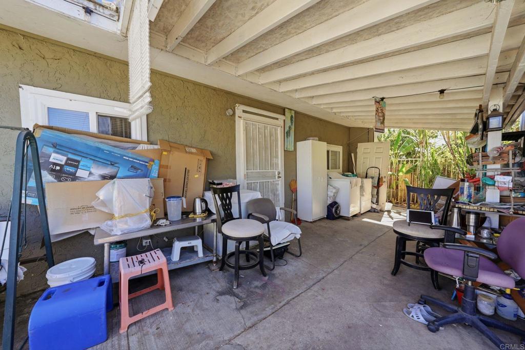 223 Zenith Street Property Photo 32