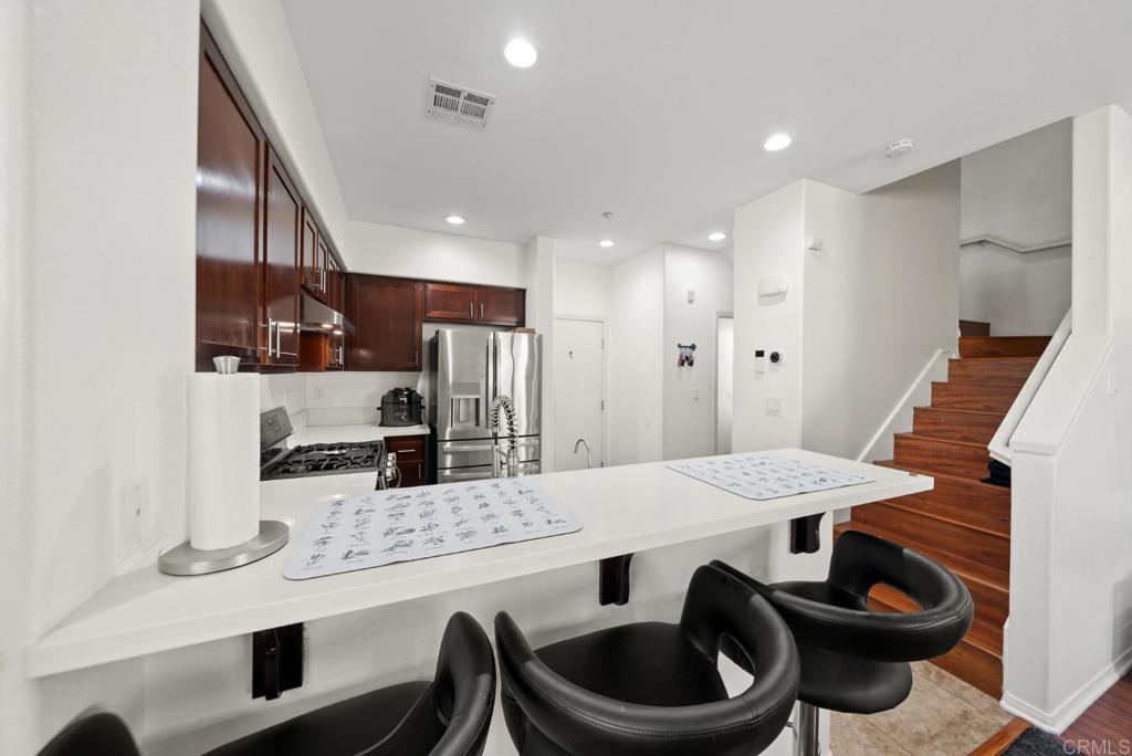 4300 Newton Avenue 8 Property Photo 18