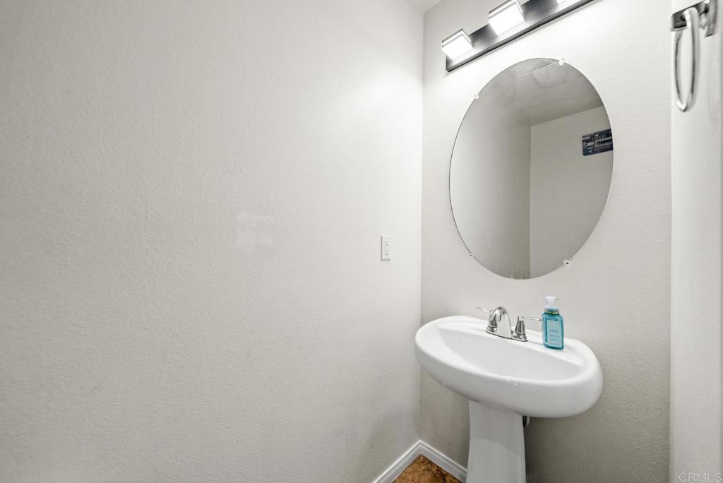 4300 Newton Avenue 8 Property Photo 20